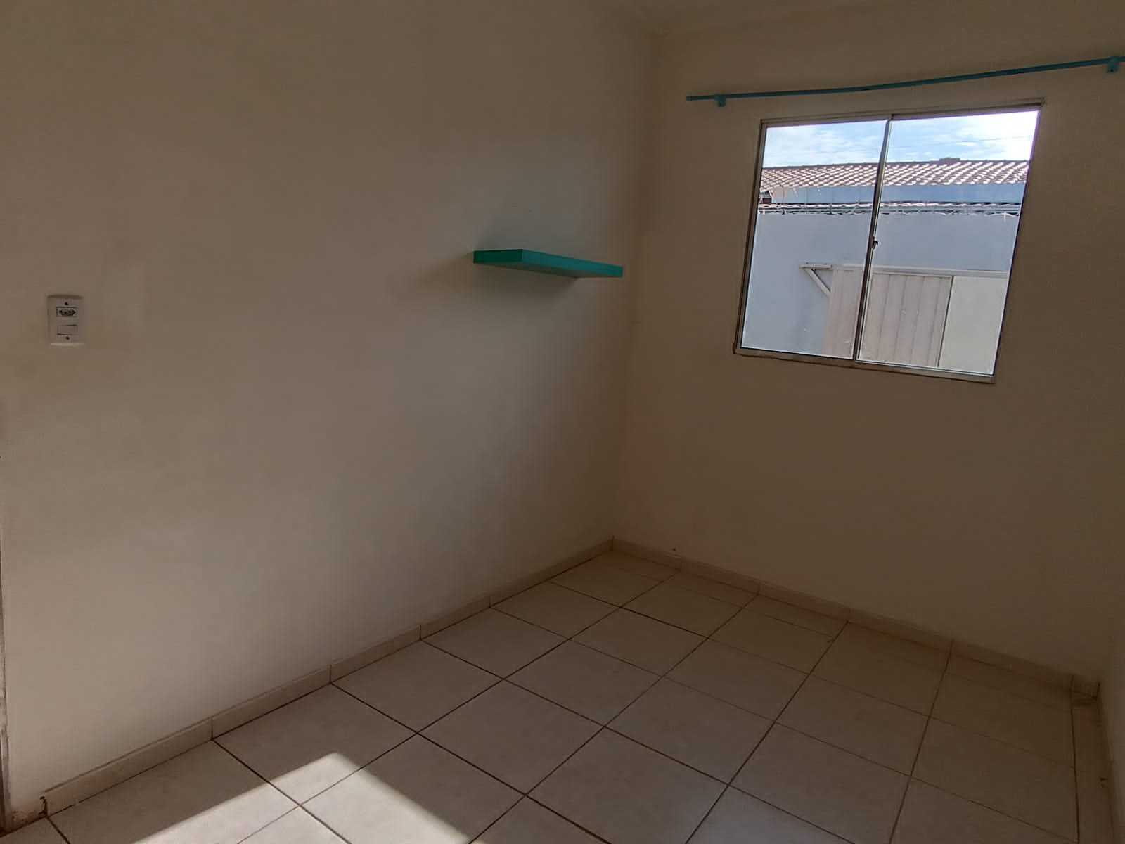 Casa à venda com 2 quartos, 180m² - Foto 1