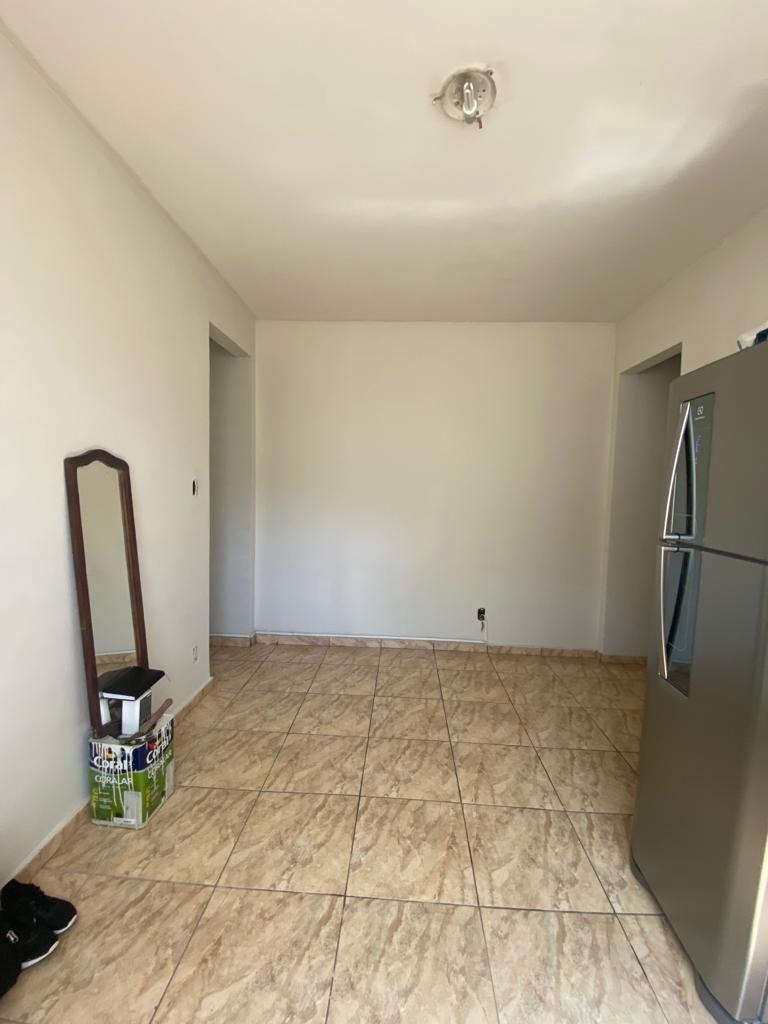 Apartamento à venda com 2 quartos, 71m² - Foto 1