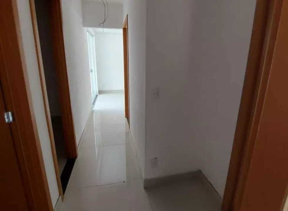 Apartamento à venda com 3 quartos, 72m² - Foto 4