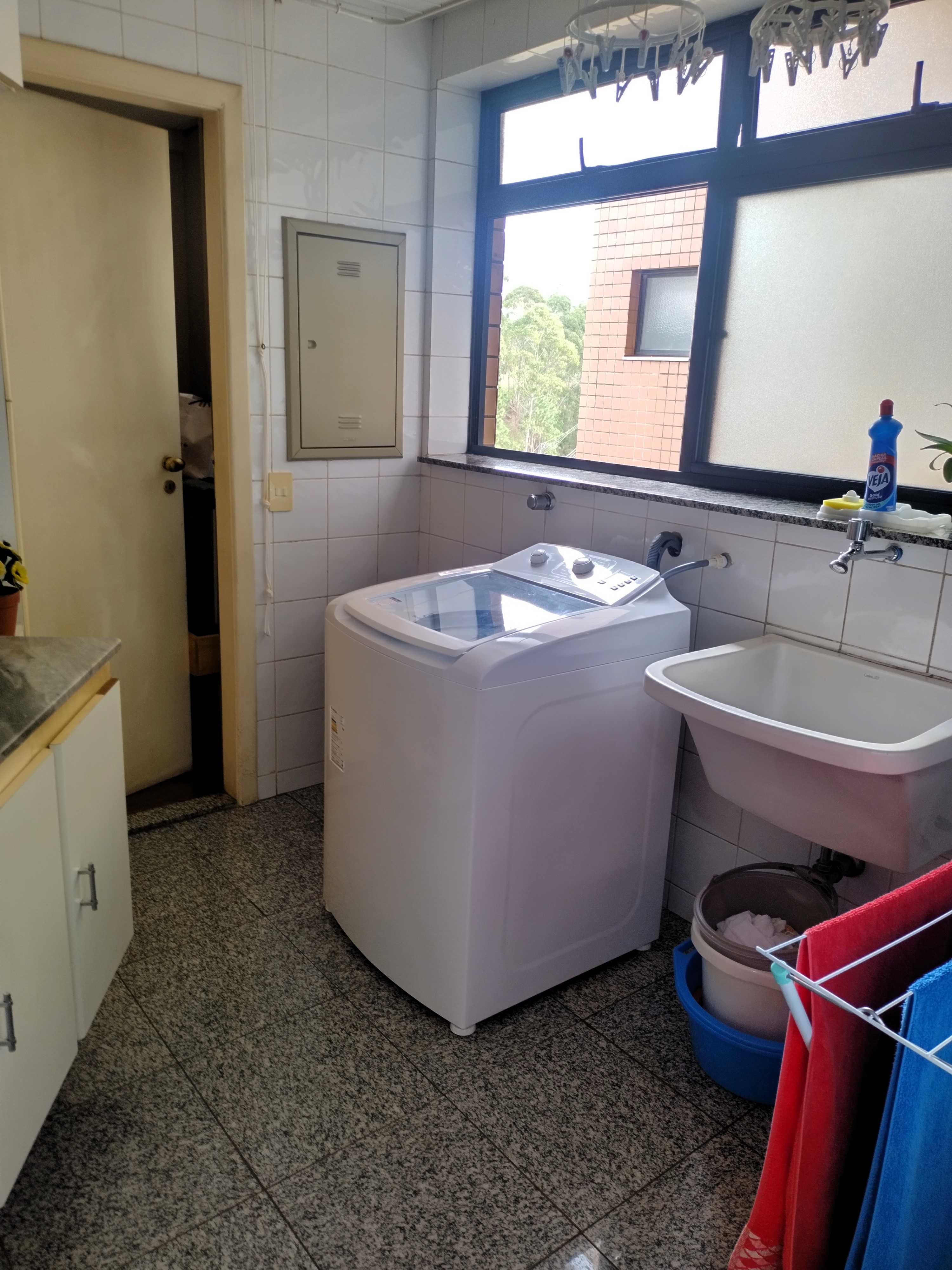 Apartamento à venda com 4 quartos, 196m² - Foto 15