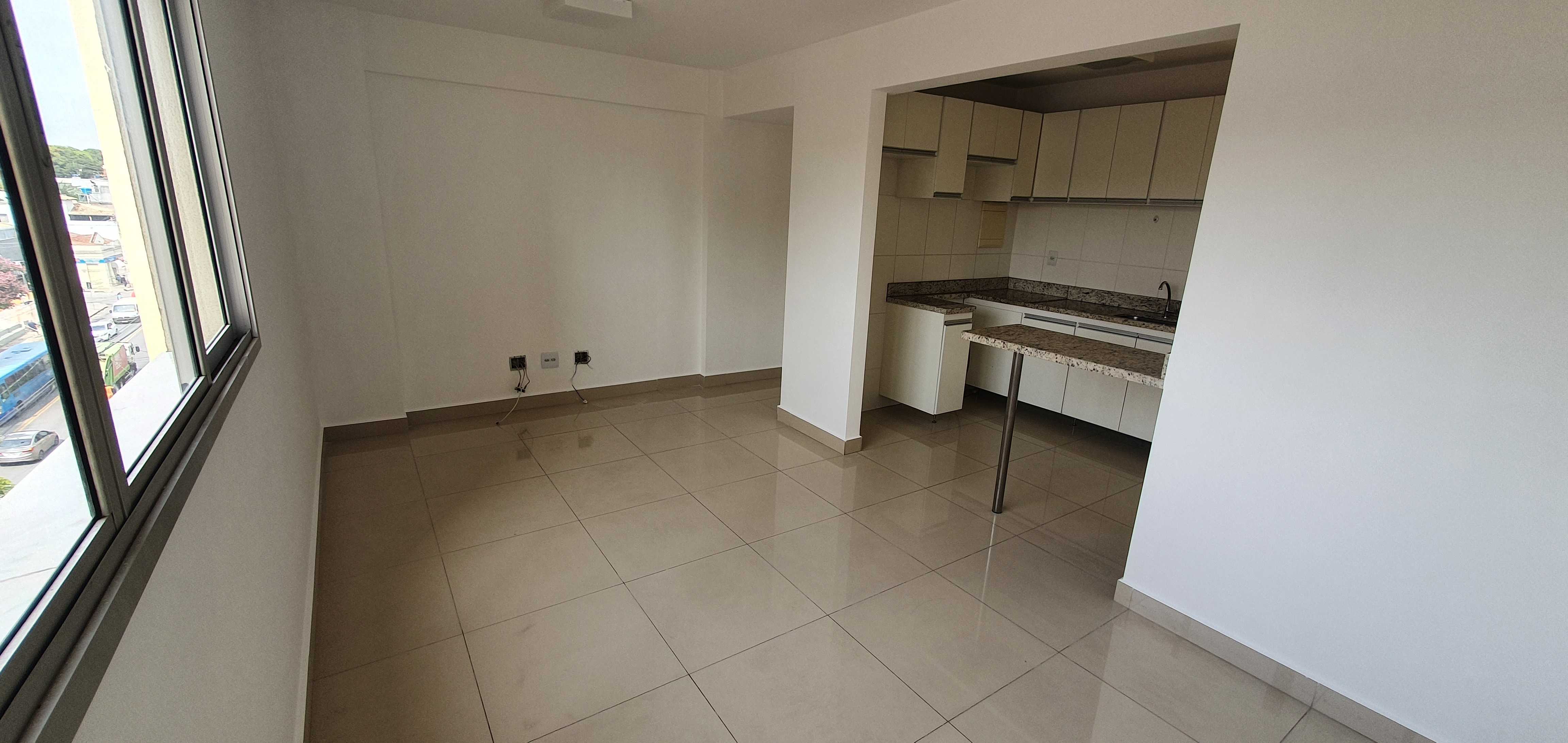 Apartamento à venda com 3 quartos, 74m² - Foto 1