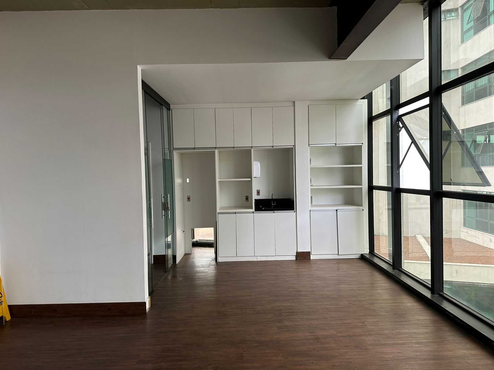 Conjunto Comercial-Sala para alugar, 285m² - Foto 8