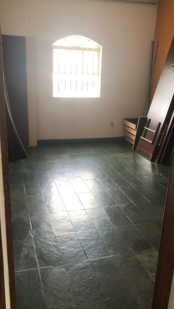 Casa à venda com 3 quartos, 210m² - Foto 20