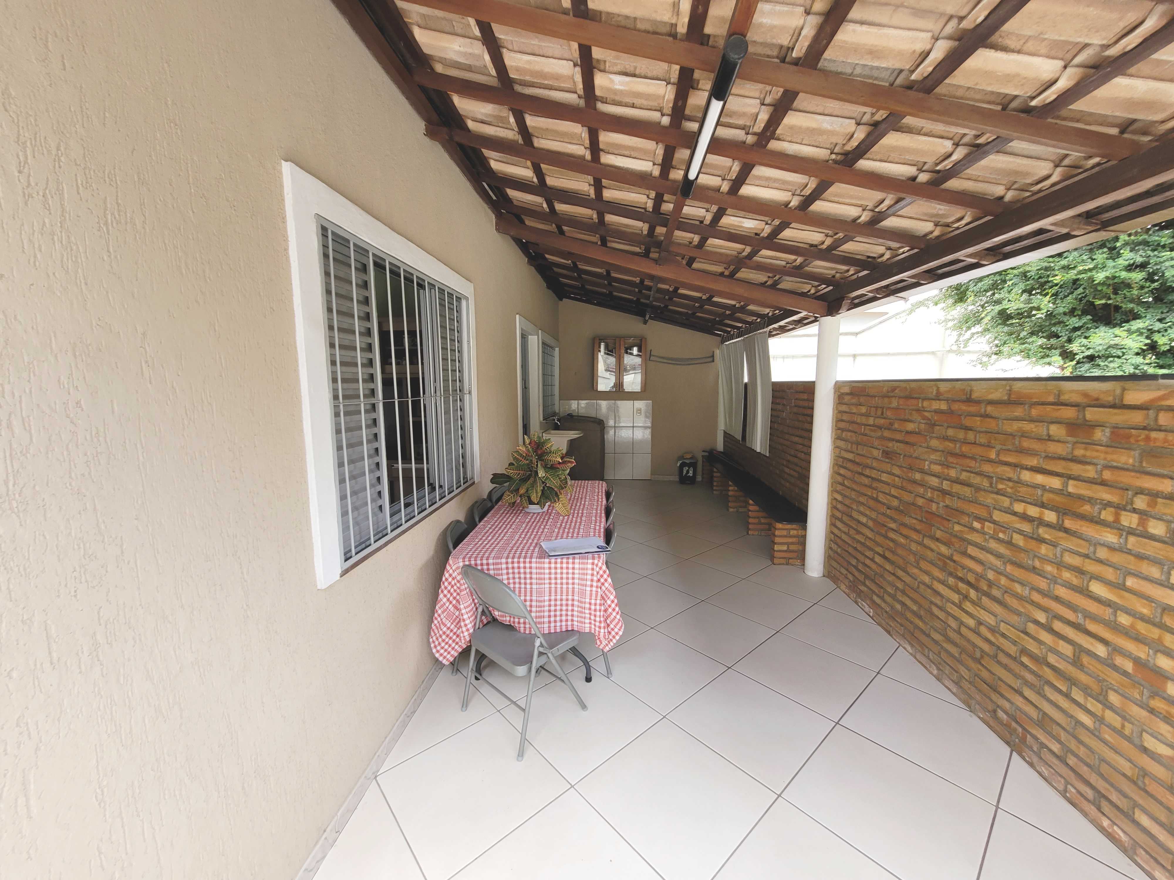 Casa à venda com 3 quartos, 360m² - Foto 10