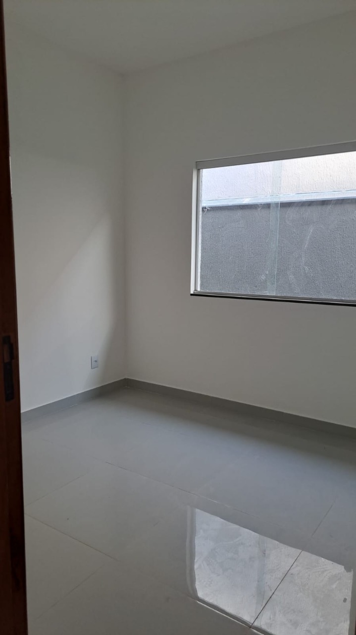 Casa à venda com 2 quartos, 70m² - Foto 10