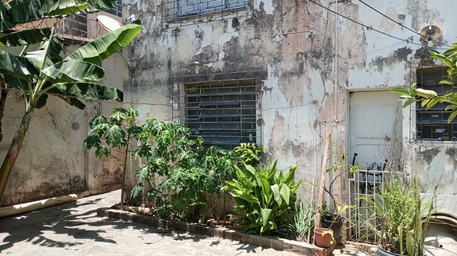 Casa à venda com 3 quartos, 320m² - Foto 6