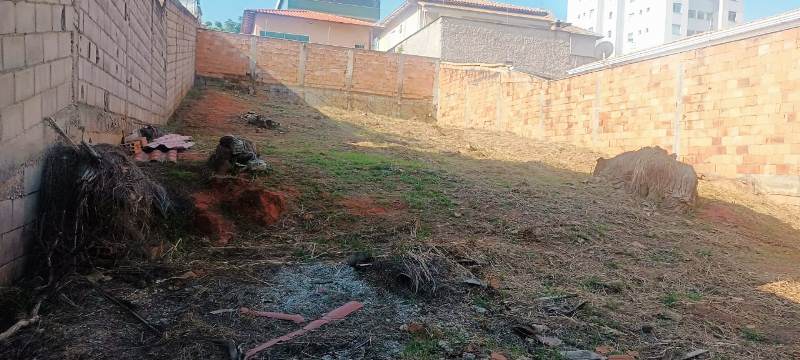 Terreno à venda, 360m² - Foto 4