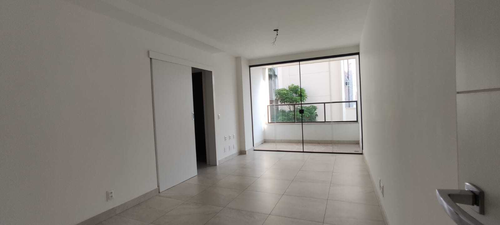 Apartamento à venda com 2 quartos, 64m² - Foto 24