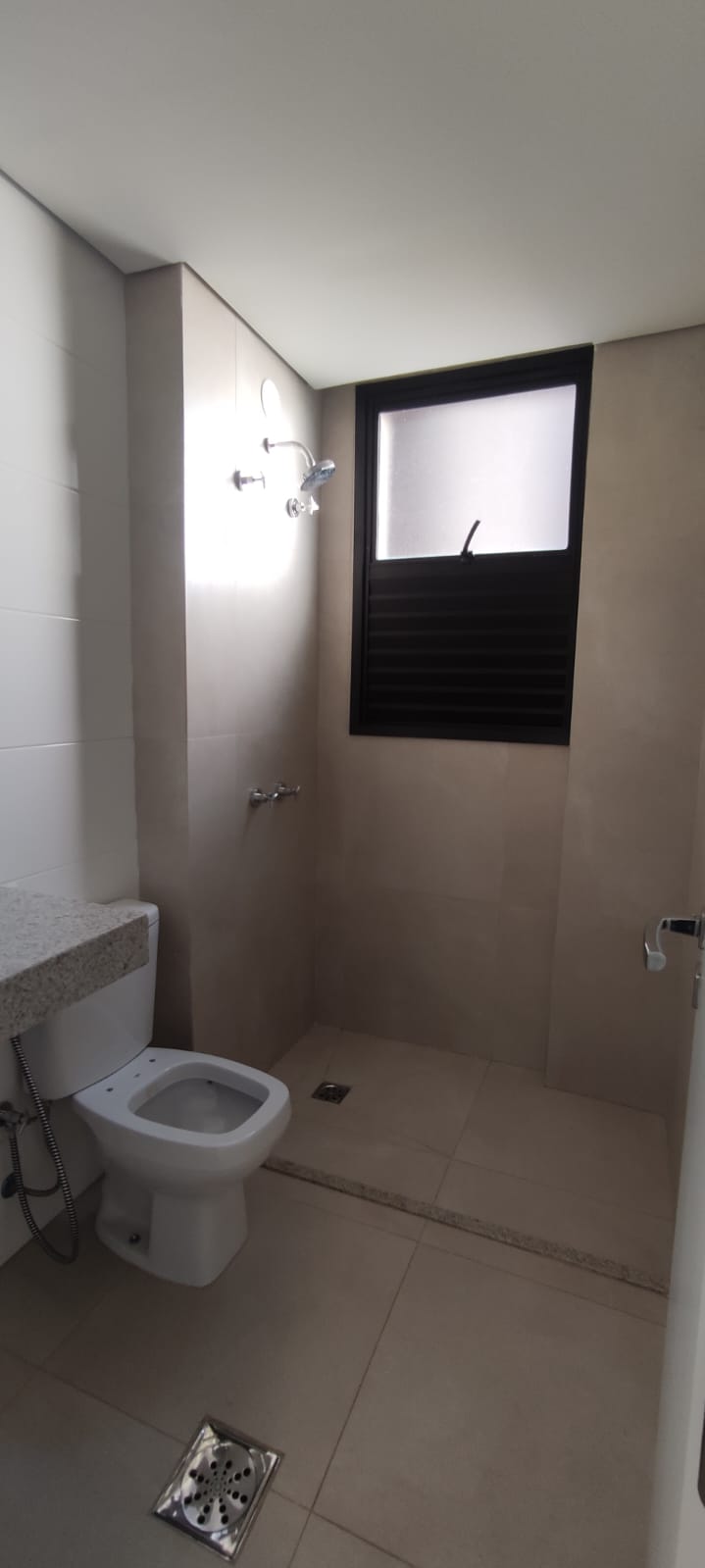 Apartamento à venda com 2 quartos, 64m² - Foto 19