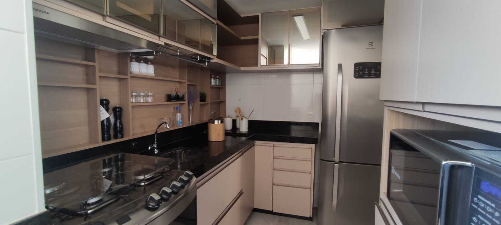 Apartamento à venda com 2 quartos, 64m² - Foto 9