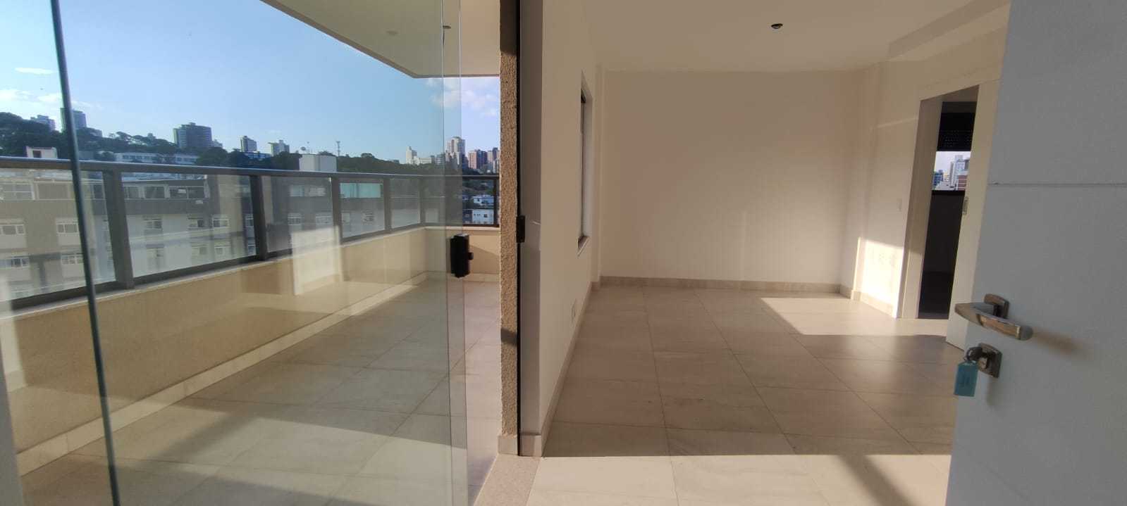 Apartamento à venda com 2 quartos, 76m² - Foto 10