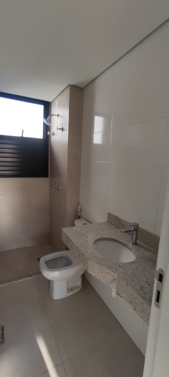 Apartamento à venda com 2 quartos, 76m² - Foto 18