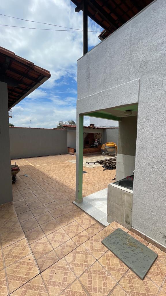 Casa à venda com 4 quartos, 220m² - Foto 17