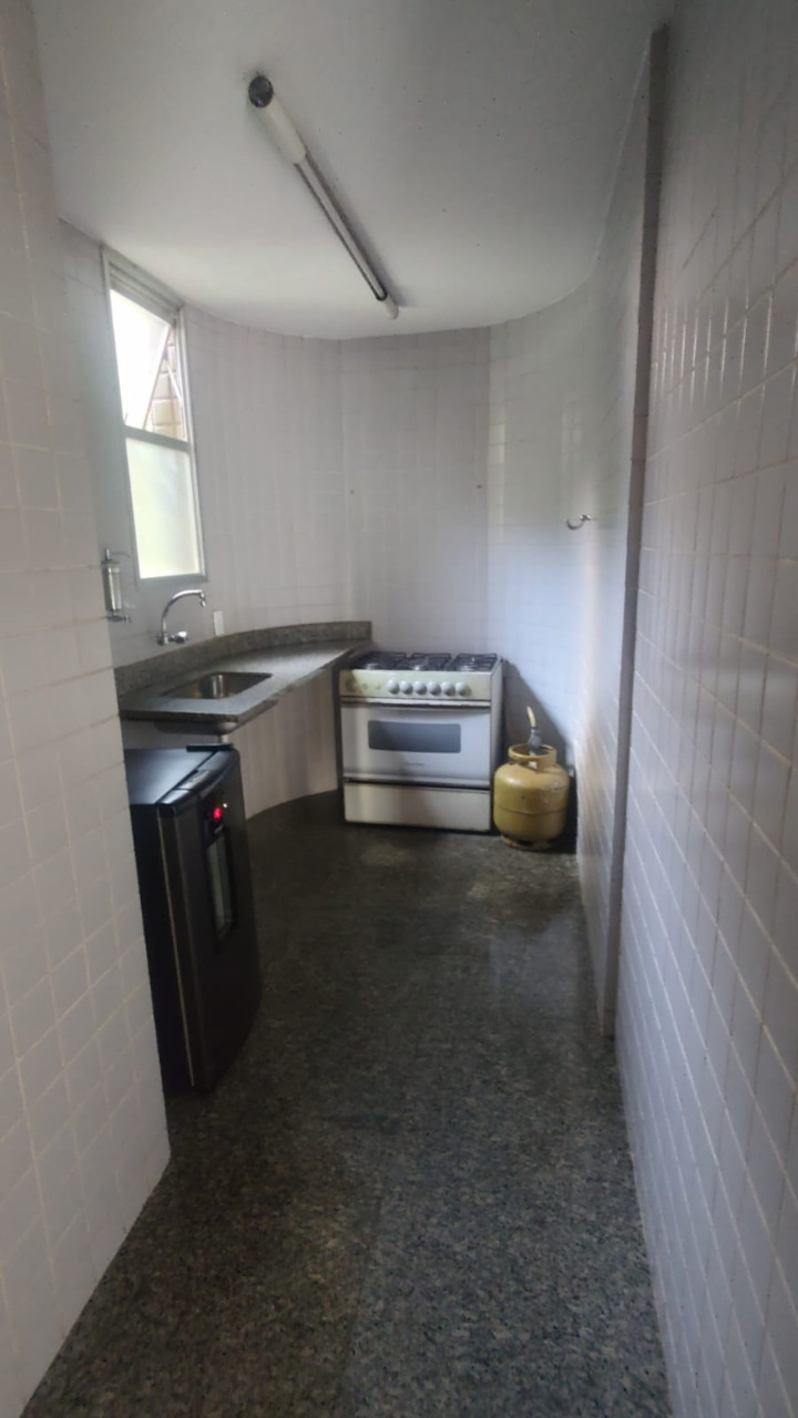 Apartamento à venda com 4 quartos, 149m² - Foto 11