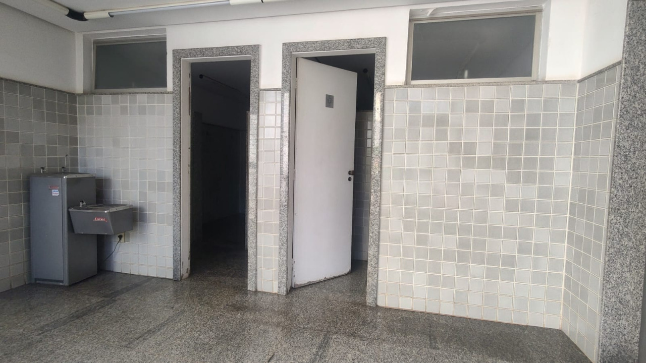 Apartamento à venda com 4 quartos, 149m² - Foto 18