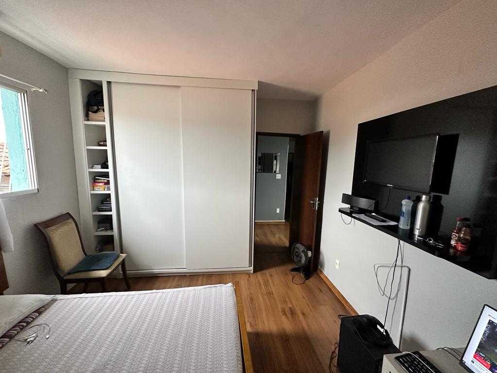 Casa à venda com 3 quartos, 180m² - Foto 7