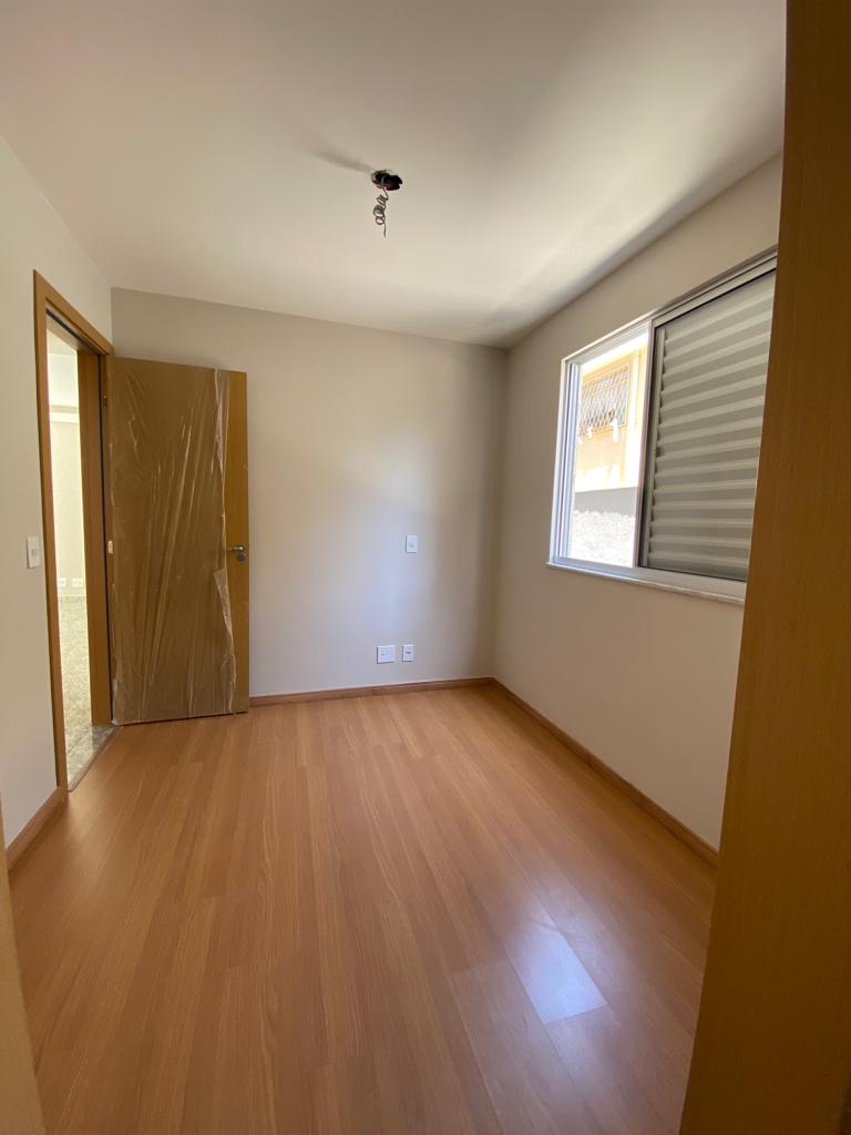 Apartamento à venda com 2 quartos, 66m² - Foto 15