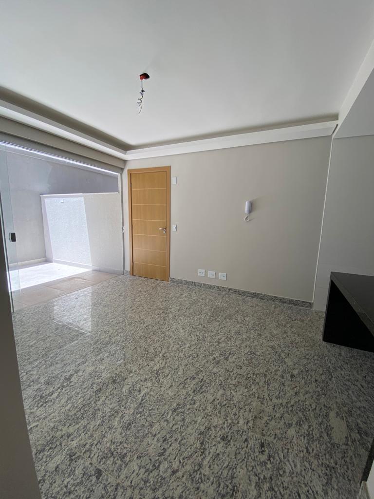 Apartamento à venda com 2 quartos, 66m² - Foto 9