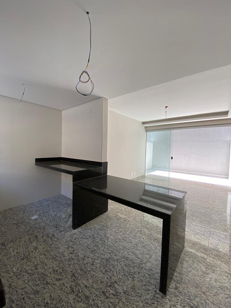 Apartamento à venda com 2 quartos, 66m² - Foto 6