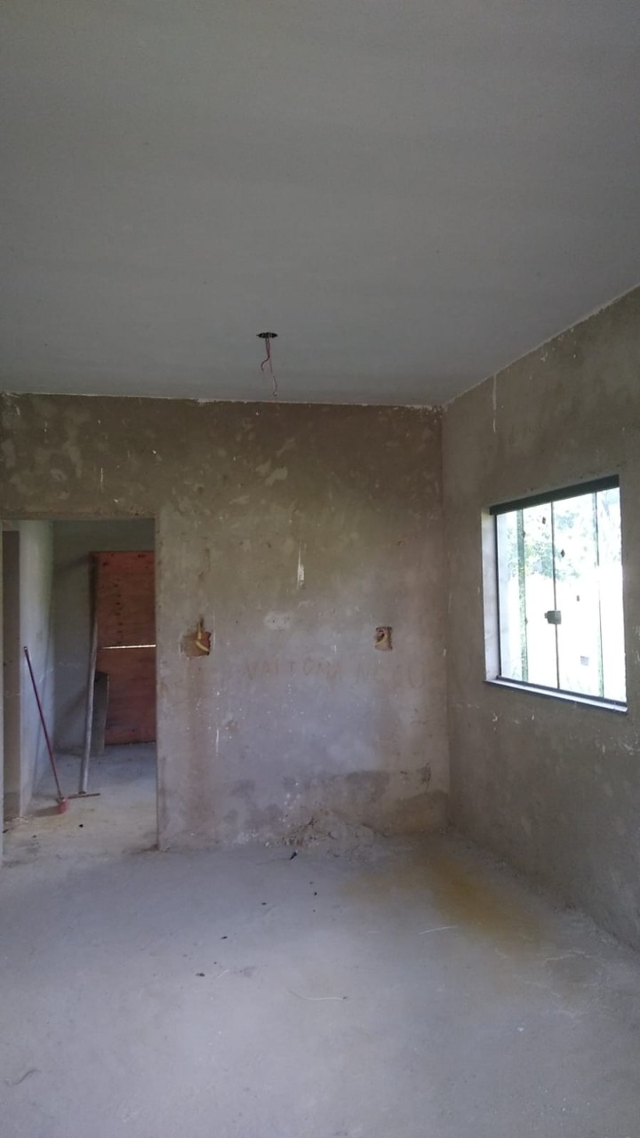 Casa à venda com 3 quartos, 300m² - Foto 4