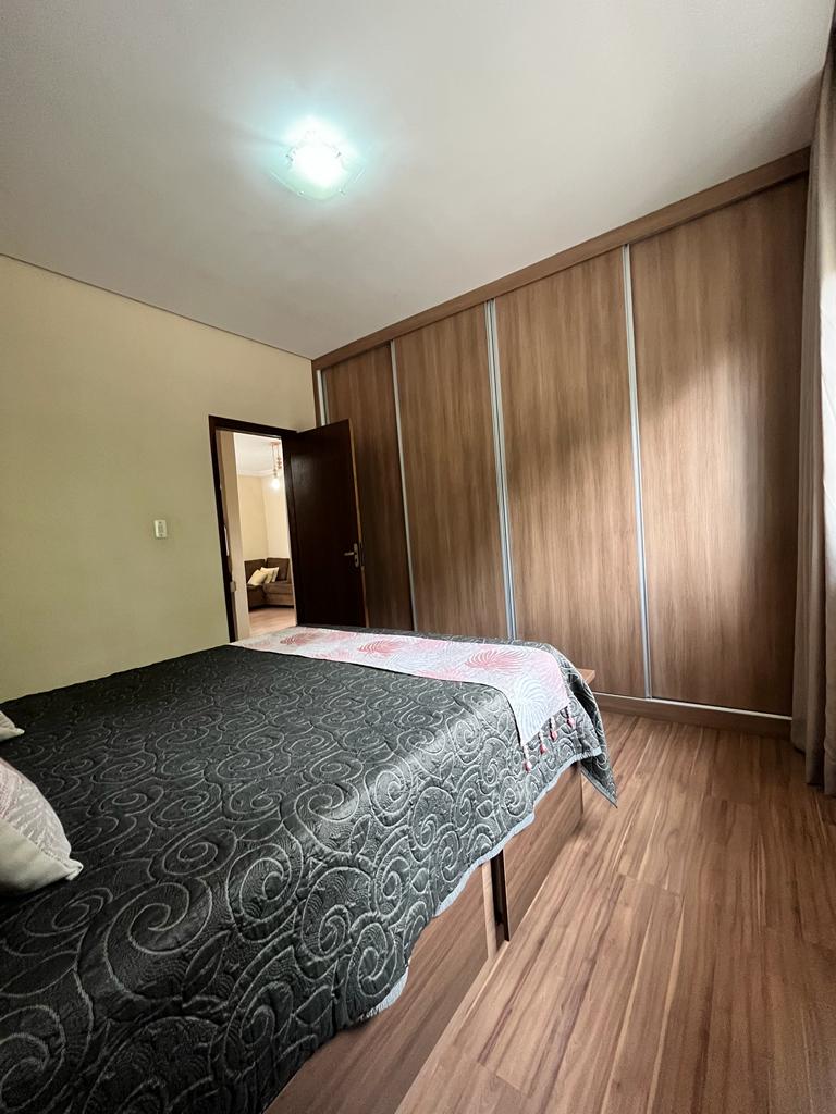 Casa à venda com 3 quartos, 400m² - Foto 19