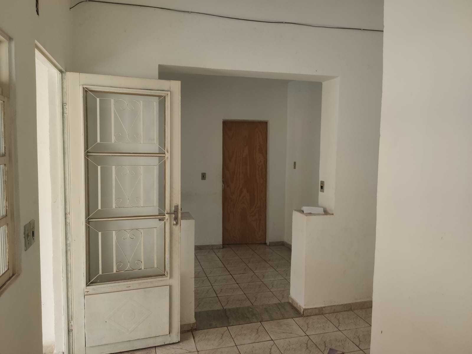 Casa à venda com 4 quartos, 360m² - Foto 16