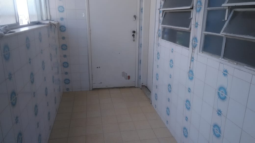 Apartamento à venda com 3 quartos, 110m² - Foto 25