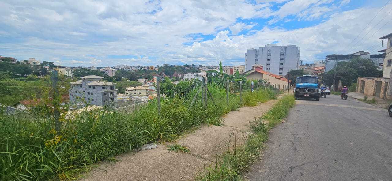 Terreno à venda, 367m² - Foto 1