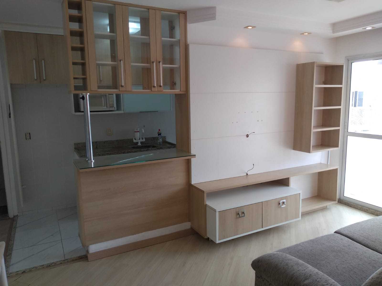 Apartamento à venda com 2 quartos, 63m² - Foto 1