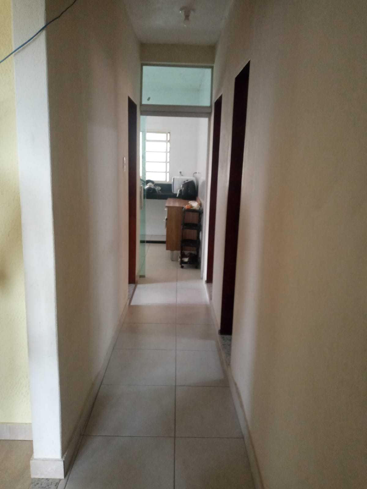 Casa à venda com 3 quartos, 360m² - Foto 15