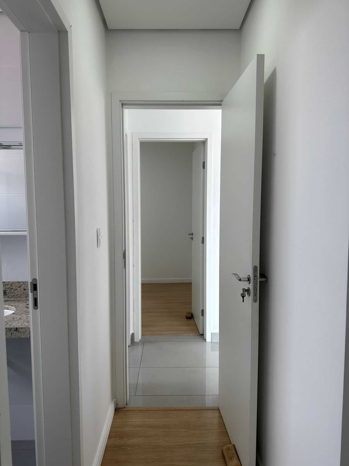 Apartamento à venda com 2 quartos, 60m² - Foto 5