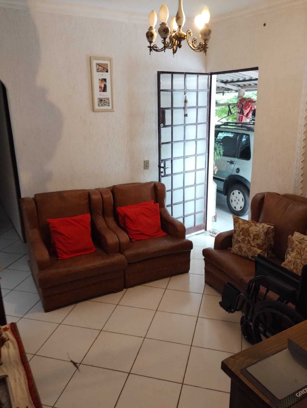 Casa à venda com 5 quartos, 300m² - Foto 15