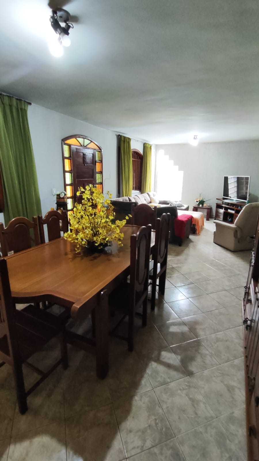 Casa à venda com 4 quartos, 160m² - Foto 11