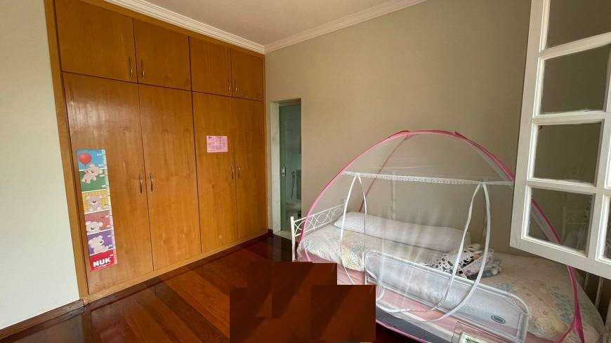 Casa de Condomínio à venda com 4 quartos, 500m² - Foto 21