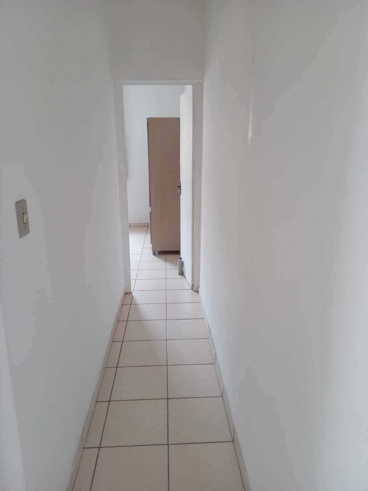 Casa à venda com 2 quartos, 220m² - Foto 6