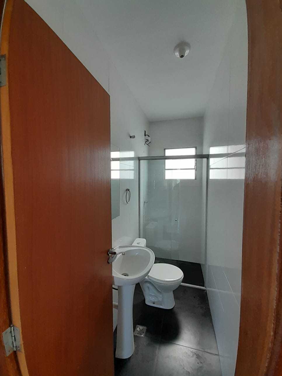 Casa para alugar com 2 quartos, 70m² - Foto 6