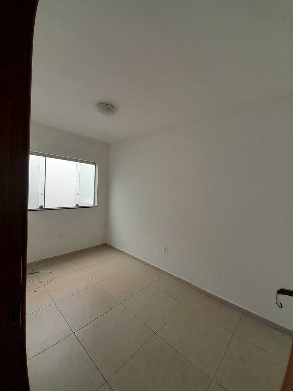 Casa para alugar com 2 quartos, 70m² - Foto 4