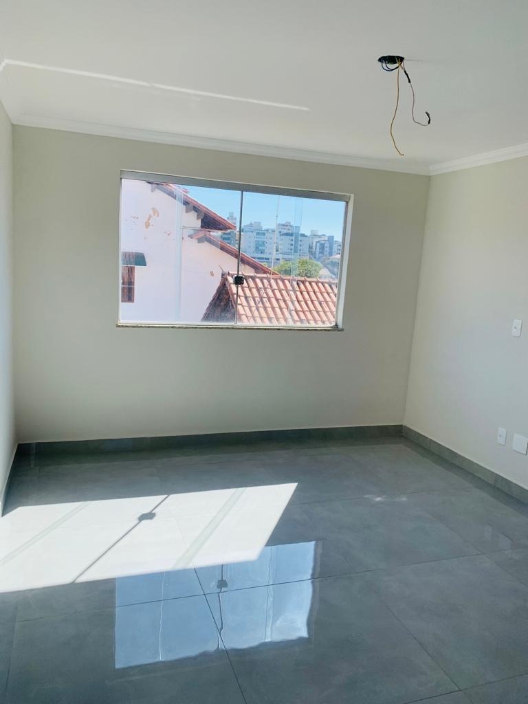 Apartamento à venda com 3 quartos, 75m² - Foto 6