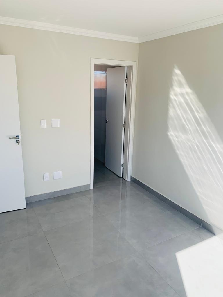 Apartamento à venda com 3 quartos, 75m² - Foto 5