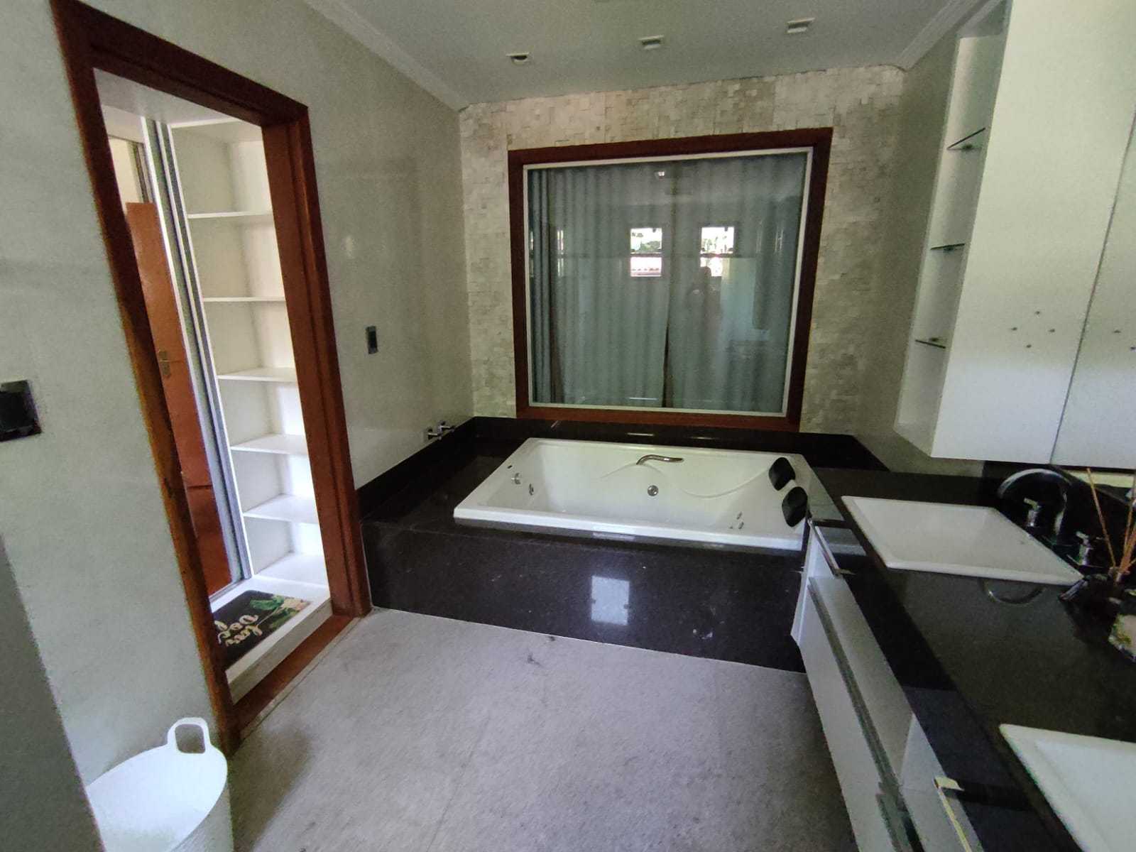 Casa de Condomínio à venda com 4 quartos, 500m² - Foto 13