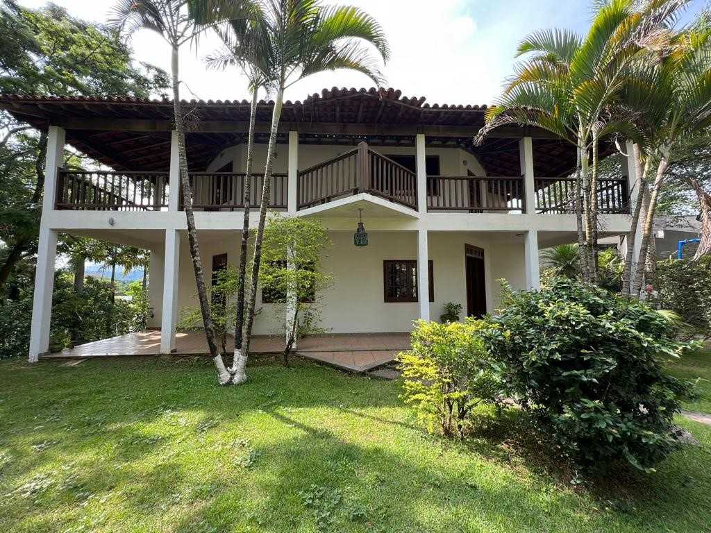 Casa de Condomínio à venda com 4 quartos, 480m² - Foto 2