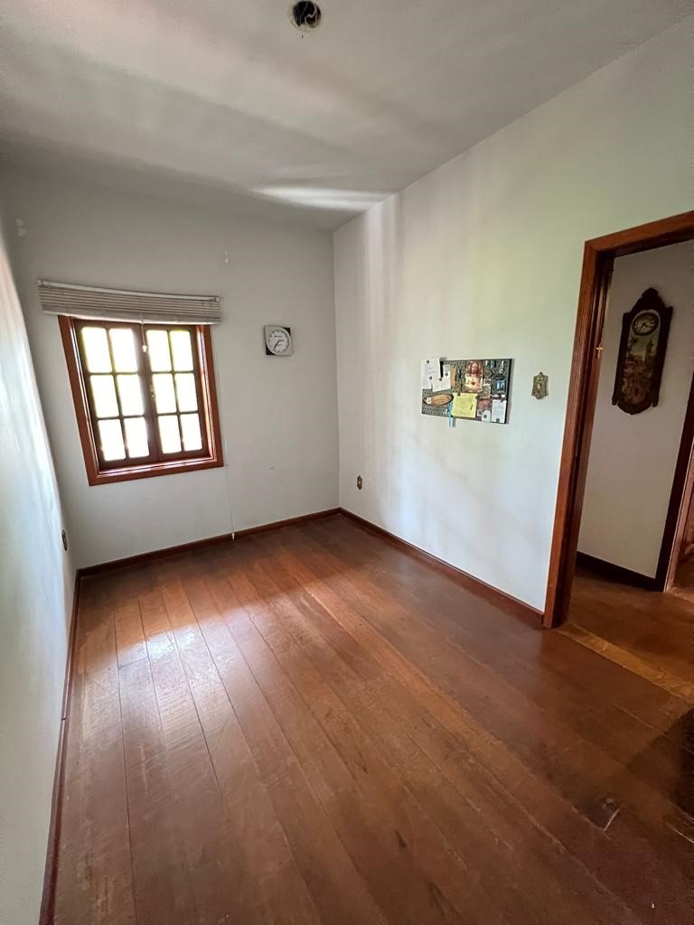 Casa de Condomínio à venda com 4 quartos, 480m² - Foto 11