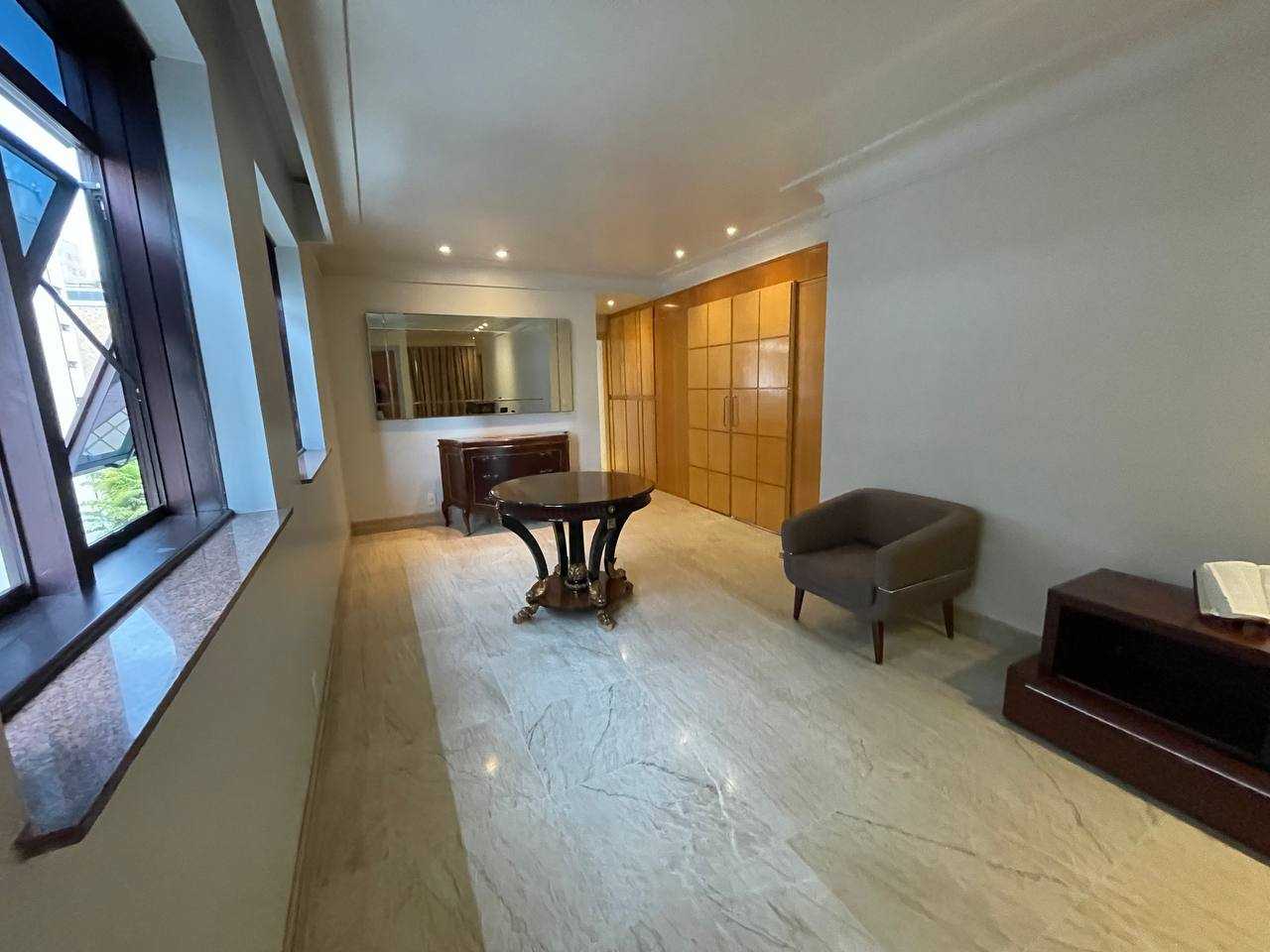 Apartamento à venda com 3 quartos, 152m² - Foto 4