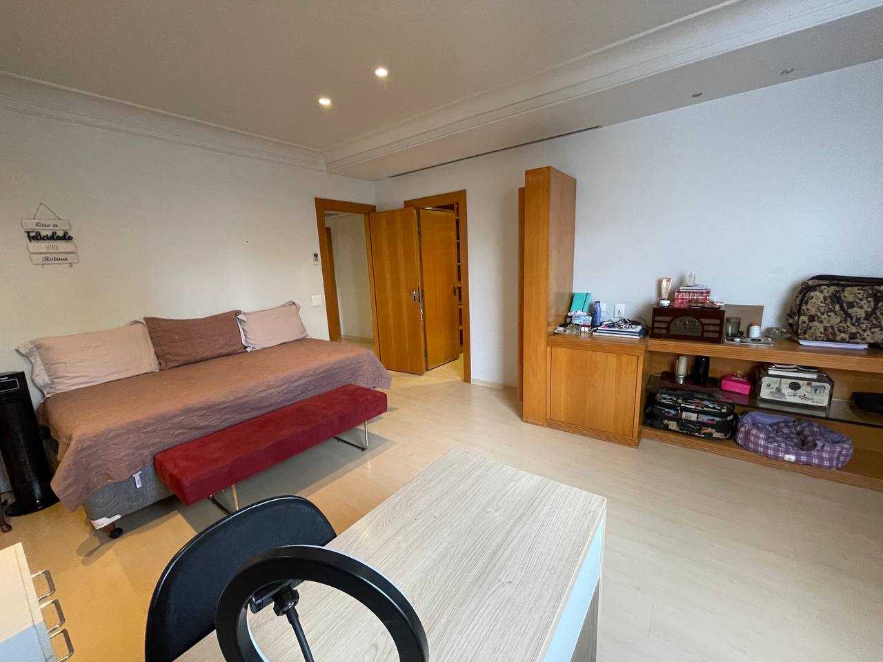 Apartamento à venda com 3 quartos, 152m² - Foto 18