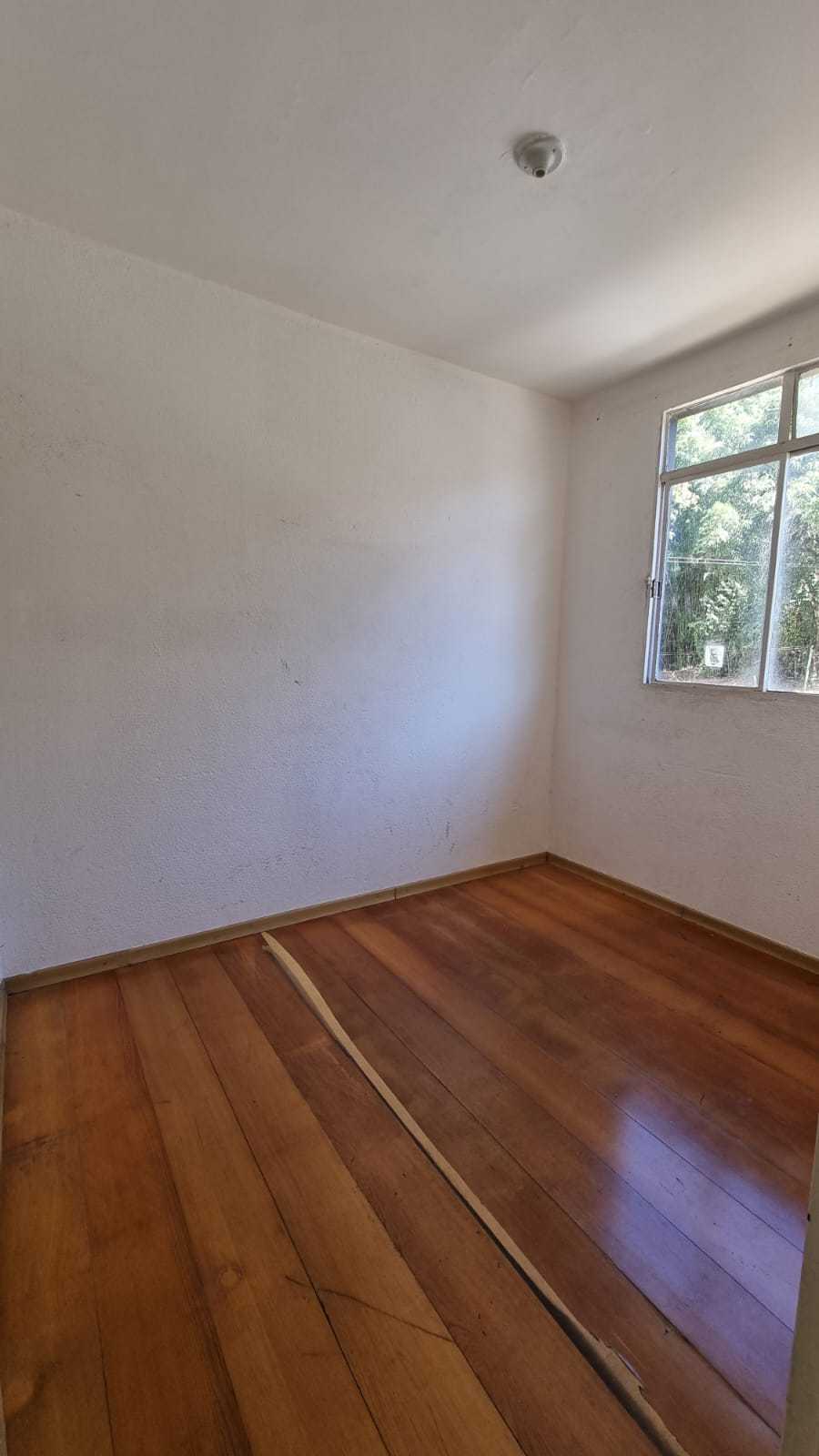 Apartamento à venda com 2 quartos, 60m² - Foto 2