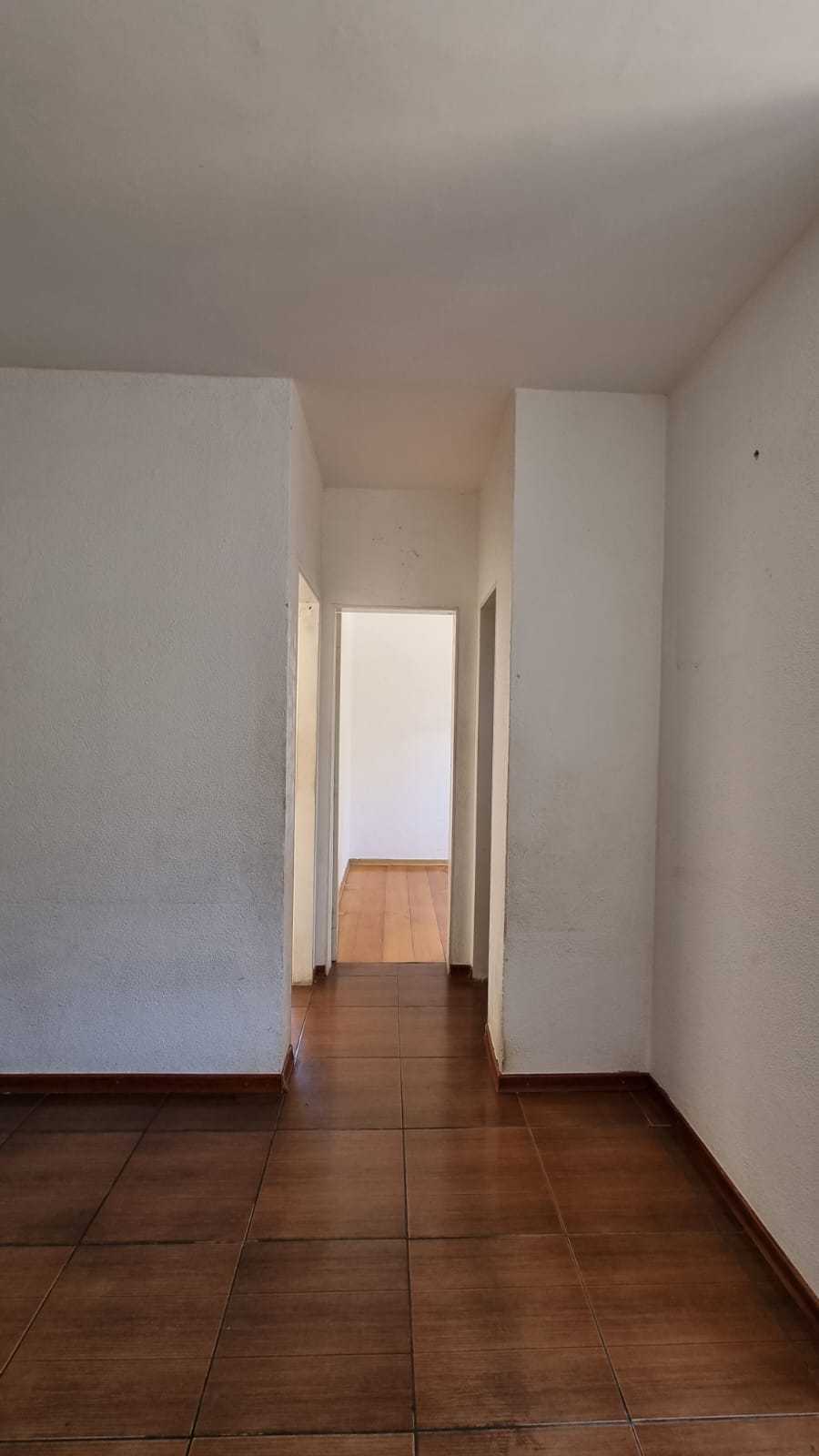 Apartamento à venda com 2 quartos, 60m² - Foto 4