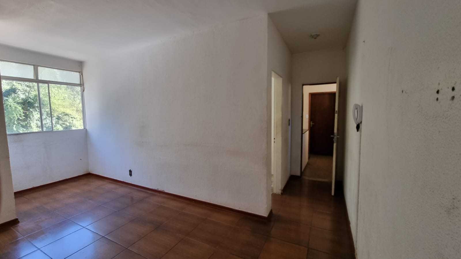 Apartamento à venda com 2 quartos, 60m² - Foto 3