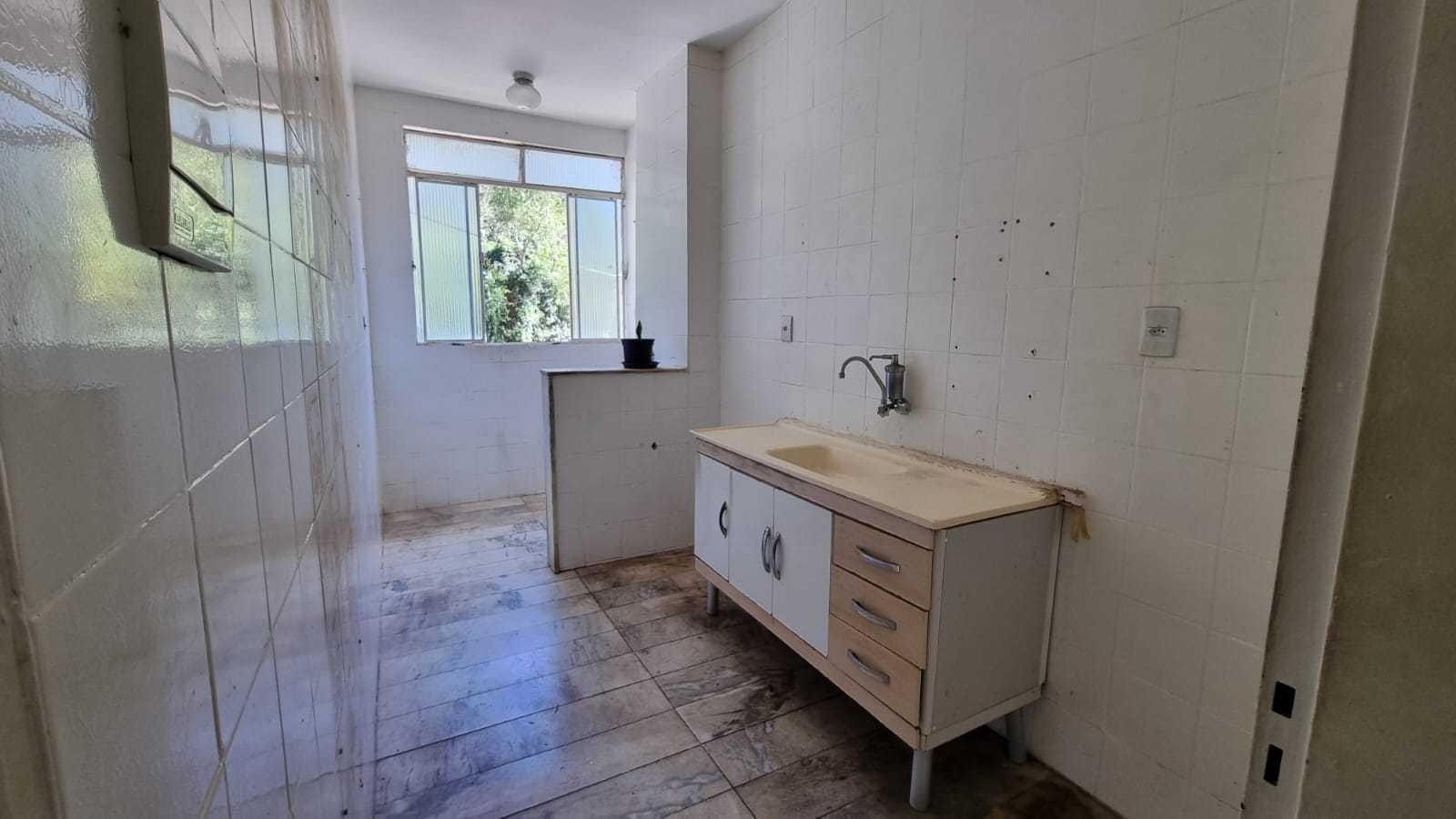 Apartamento à venda com 2 quartos, 60m² - Foto 7