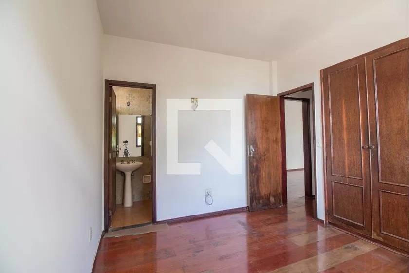 Apartamento à venda com 2 quartos, 80m² - Foto 13