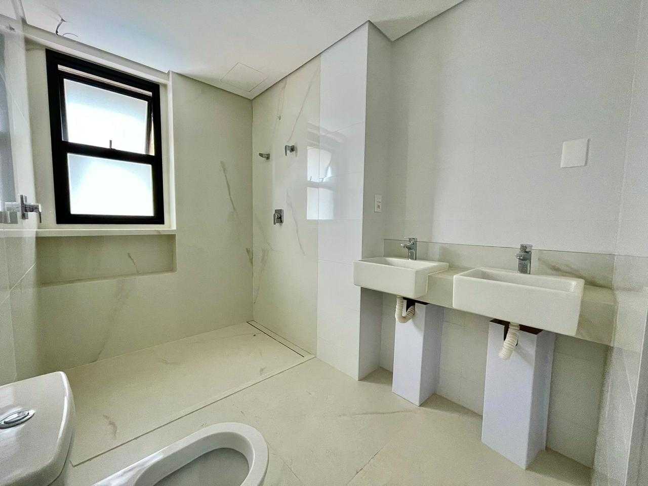 Apartamento à venda com 4 quartos, 187m² - Foto 24